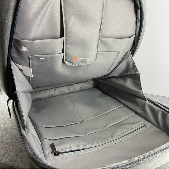 Urban Lifestyle Grey Laptop Backpack NEW - Picture 5 of 7